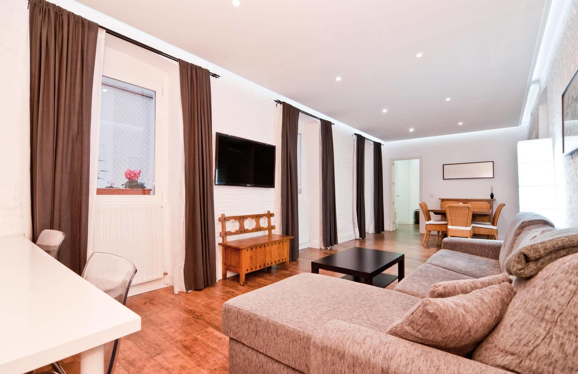 Apartamento Retiro Мадрид Экстерьер фото